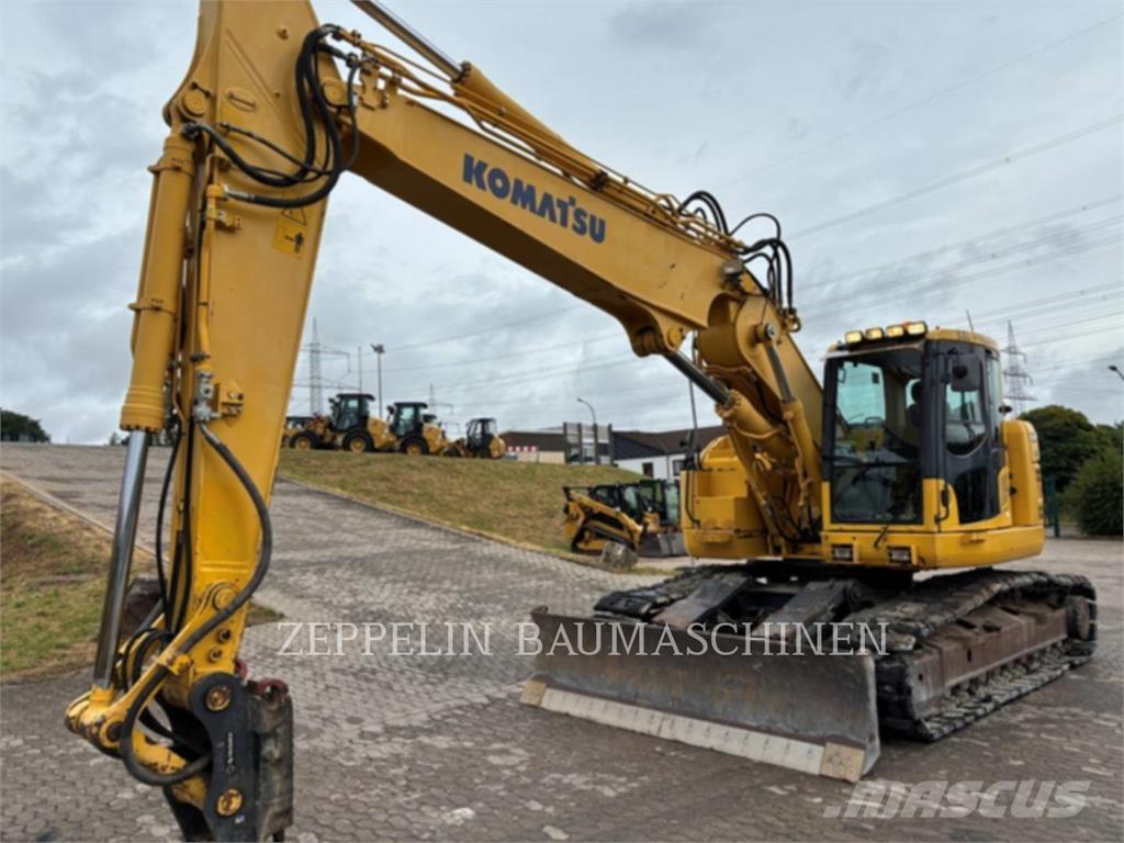 Komatsu PC228 Escavadeiras de esteiras