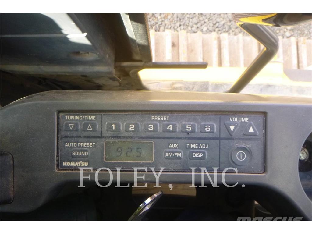 Komatsu PC390LC-10 Escavadeiras de esteiras