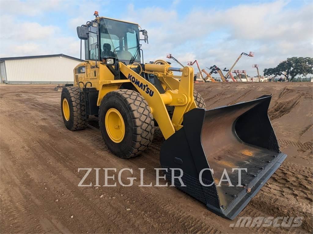 Komatsu WA250-5L Carregadeiras de rodas