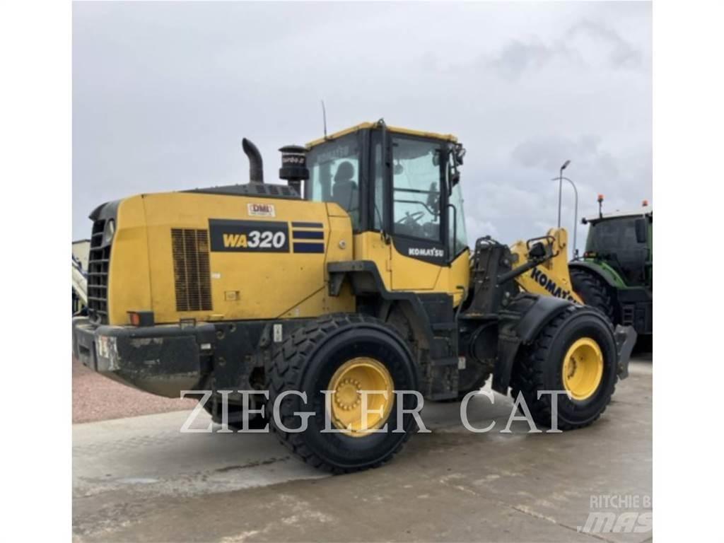 Komatsu WA320 Carregadeiras de rodas