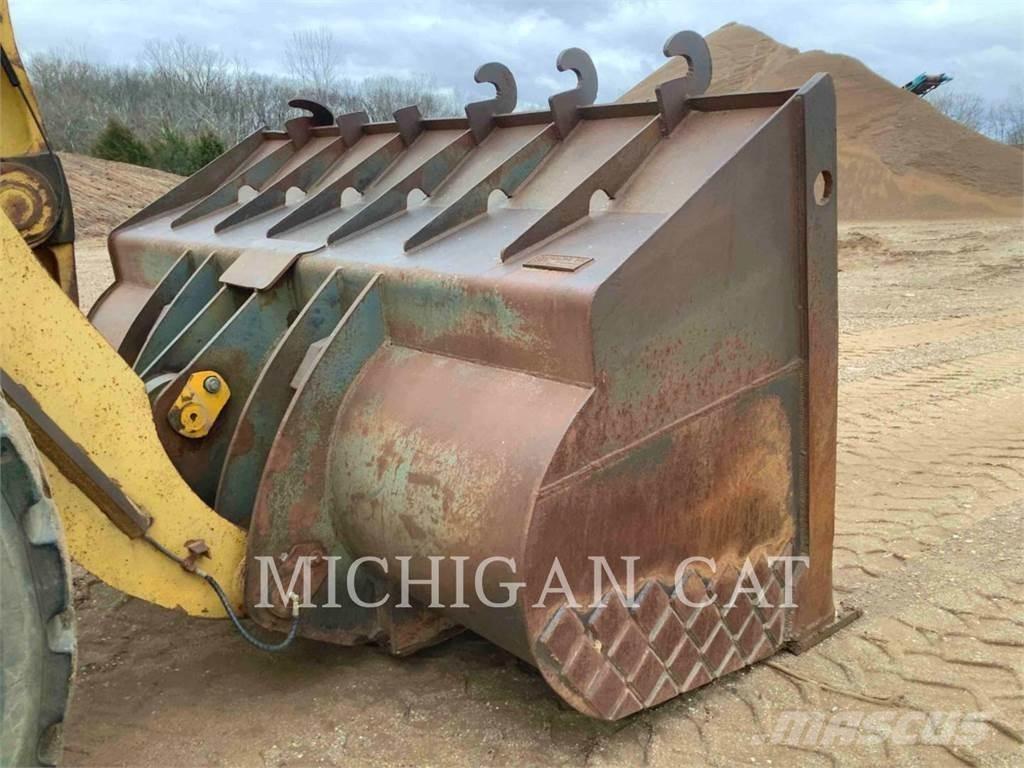 Komatsu WA500 Carregadeiras de rodas