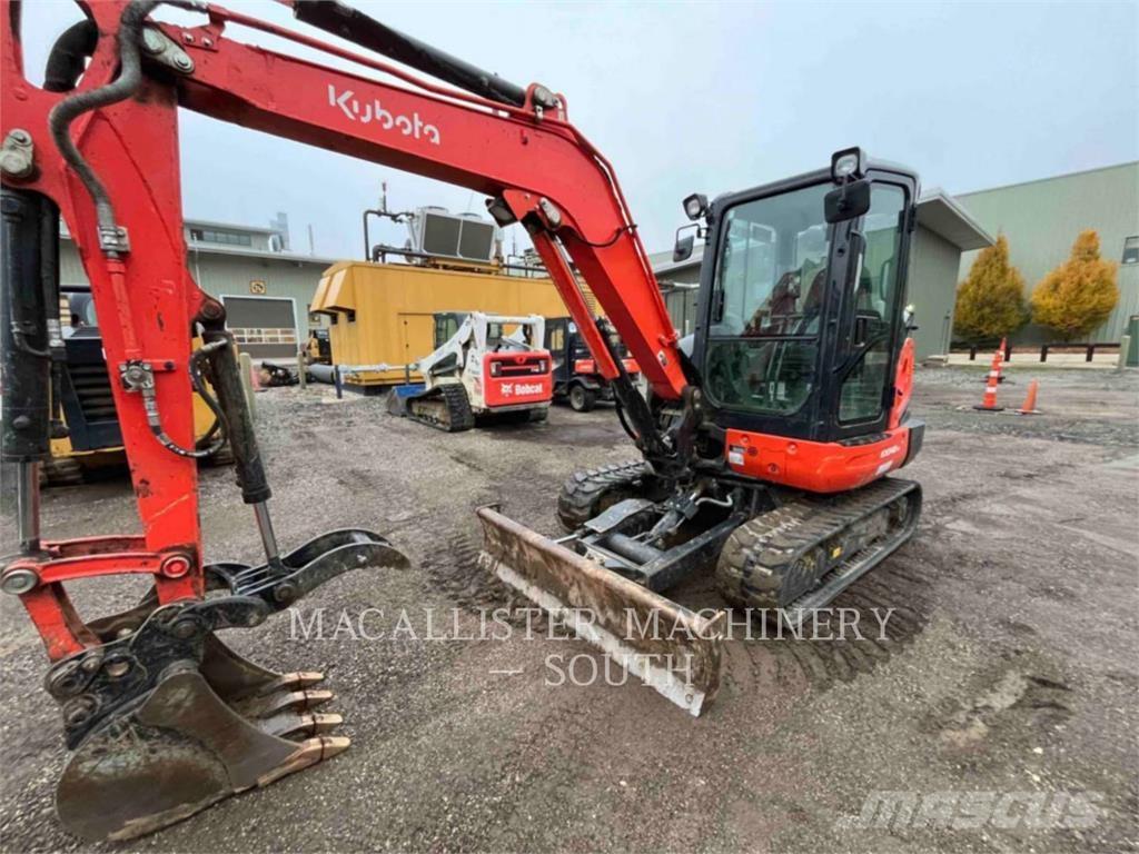 Kubota KX040 Escavadeiras de esteiras
