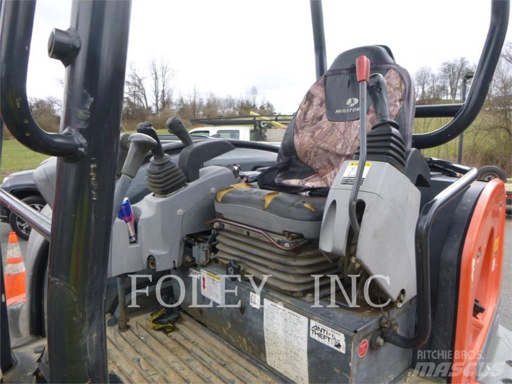 Kubota KX057-4 Escavadeiras de esteiras