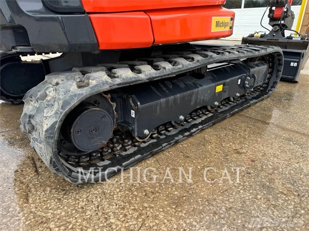 Kubota KX057-4 Escavadeiras de esteiras