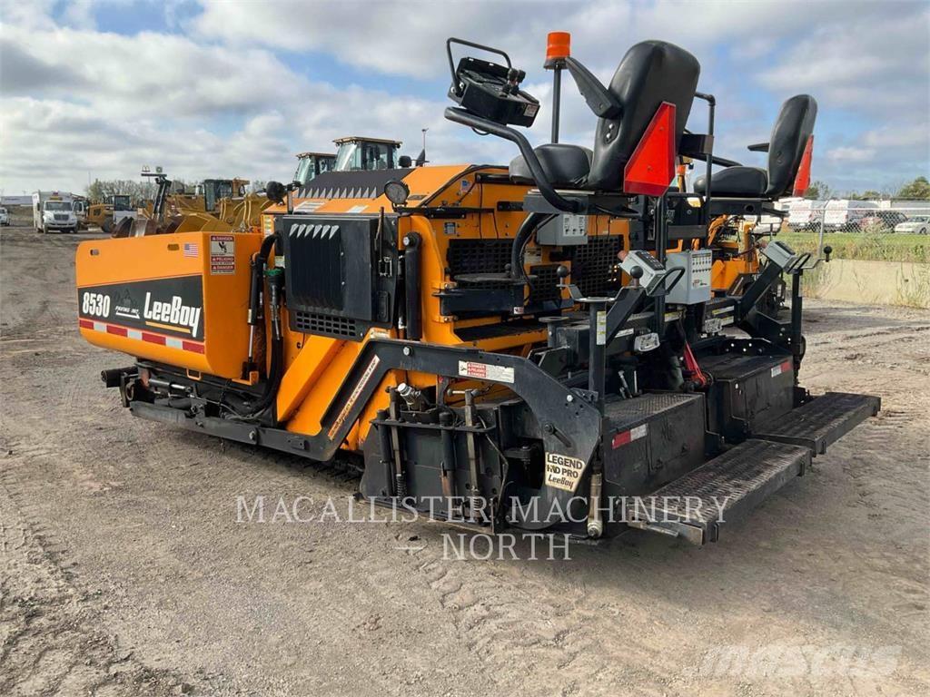 LeeBoy 8530 Espalhadoras de asfalto