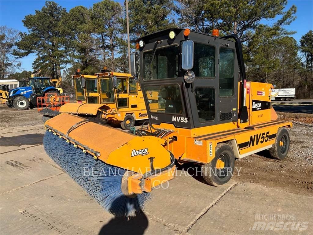 LeeBoy NV55 BROOM Varredoras