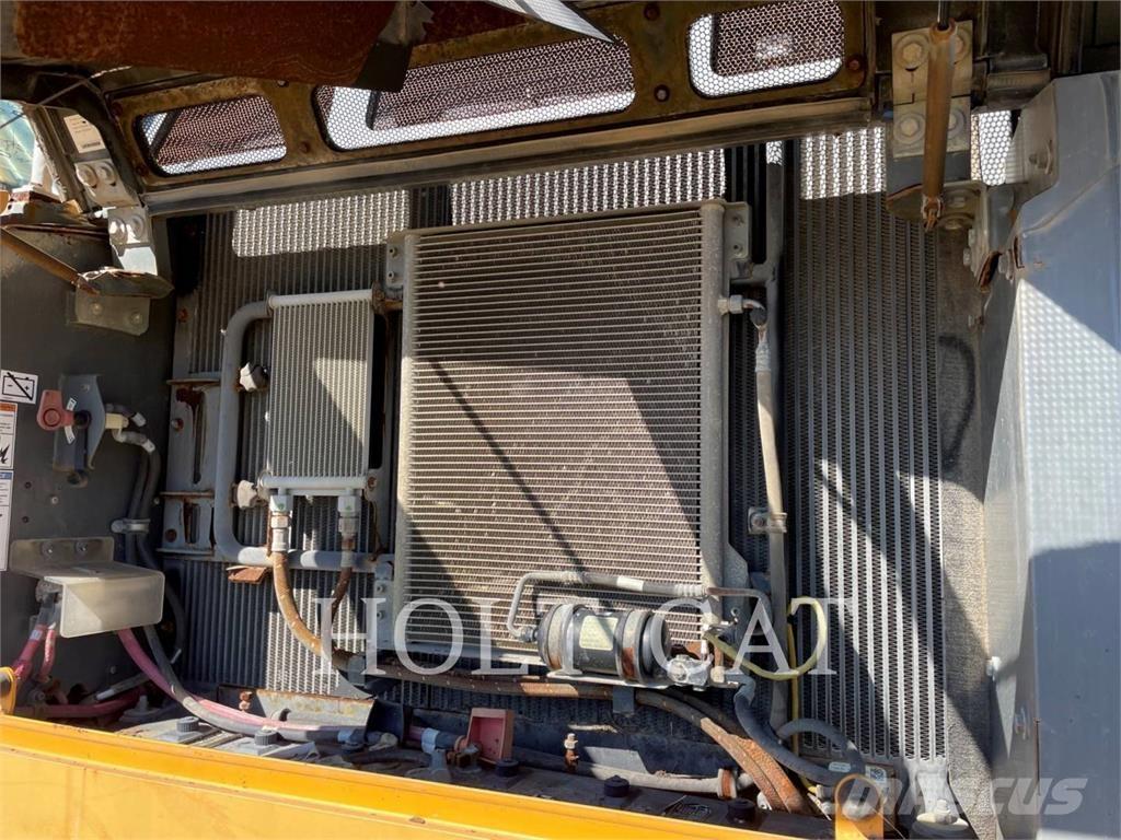 Liebherr R924LC Escavadeiras de esteiras