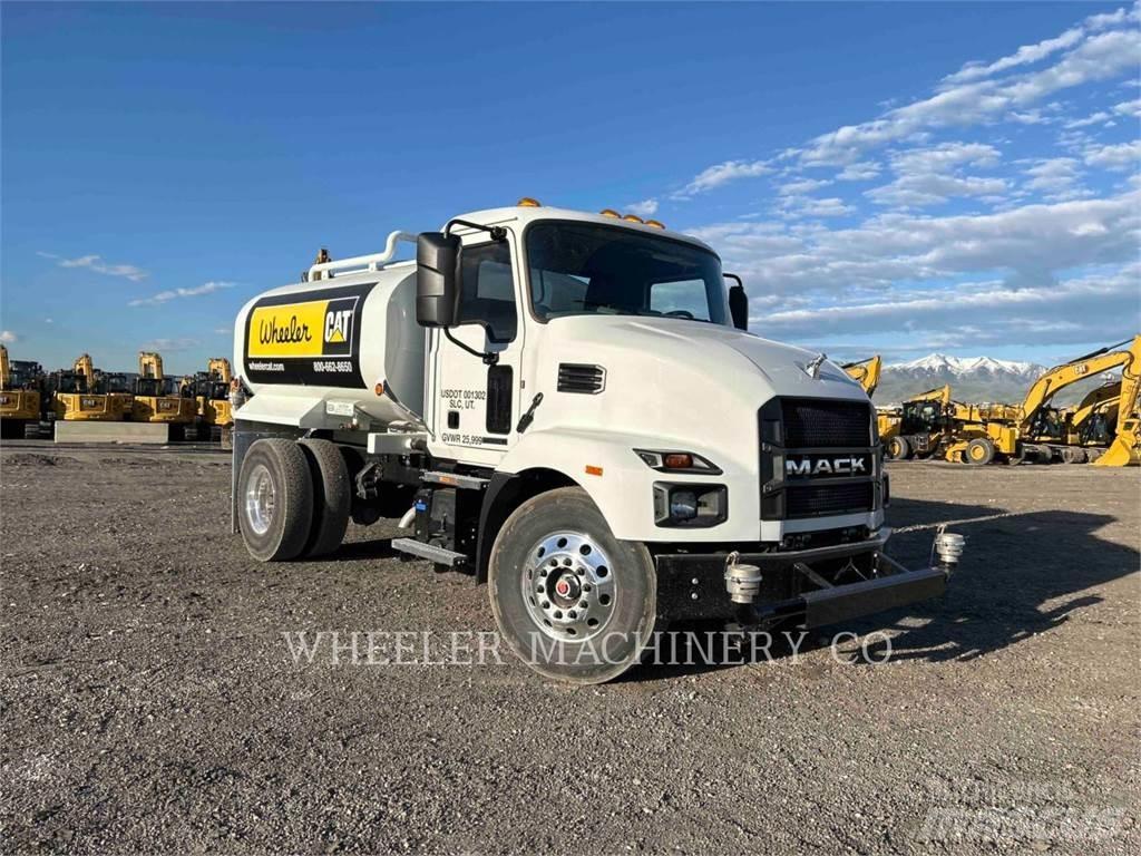 Mack WT2000 A Camiões-cisterna