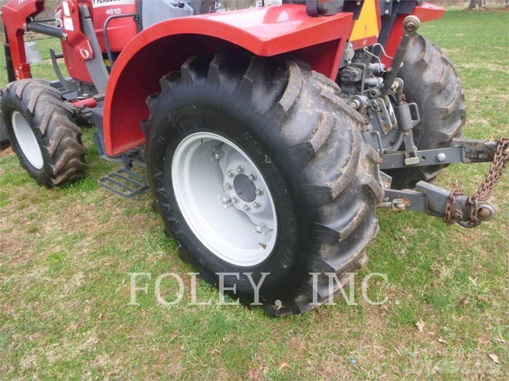 Massey Ferguson 4610 Retroescavadeiras