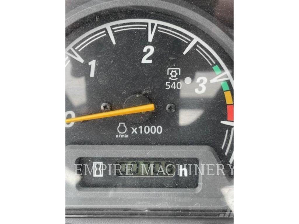 Massey Ferguson GC1725M Tratores Agrícolas usados