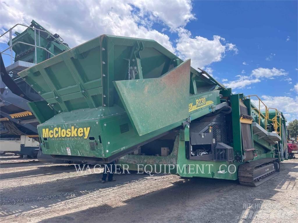 McCloskey R230 Britadeiras