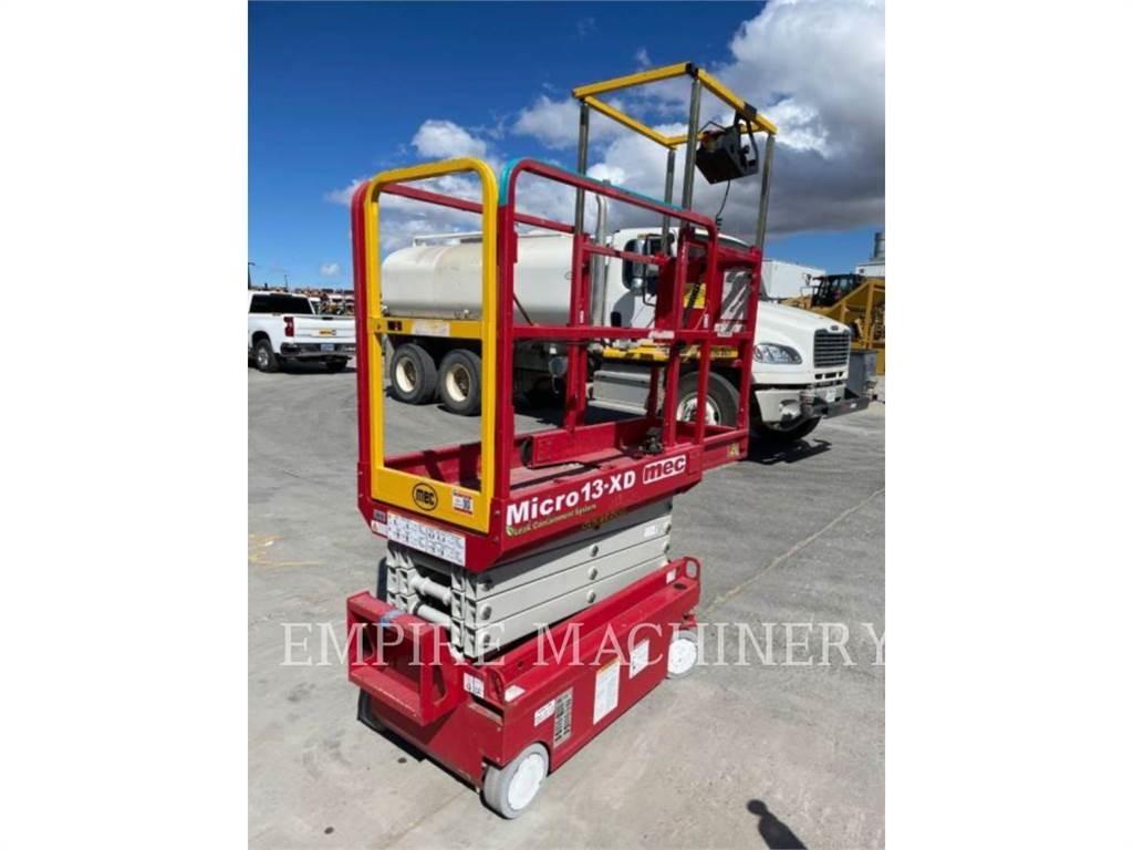 MEC MICRO 13XD Elevadores braços articulados