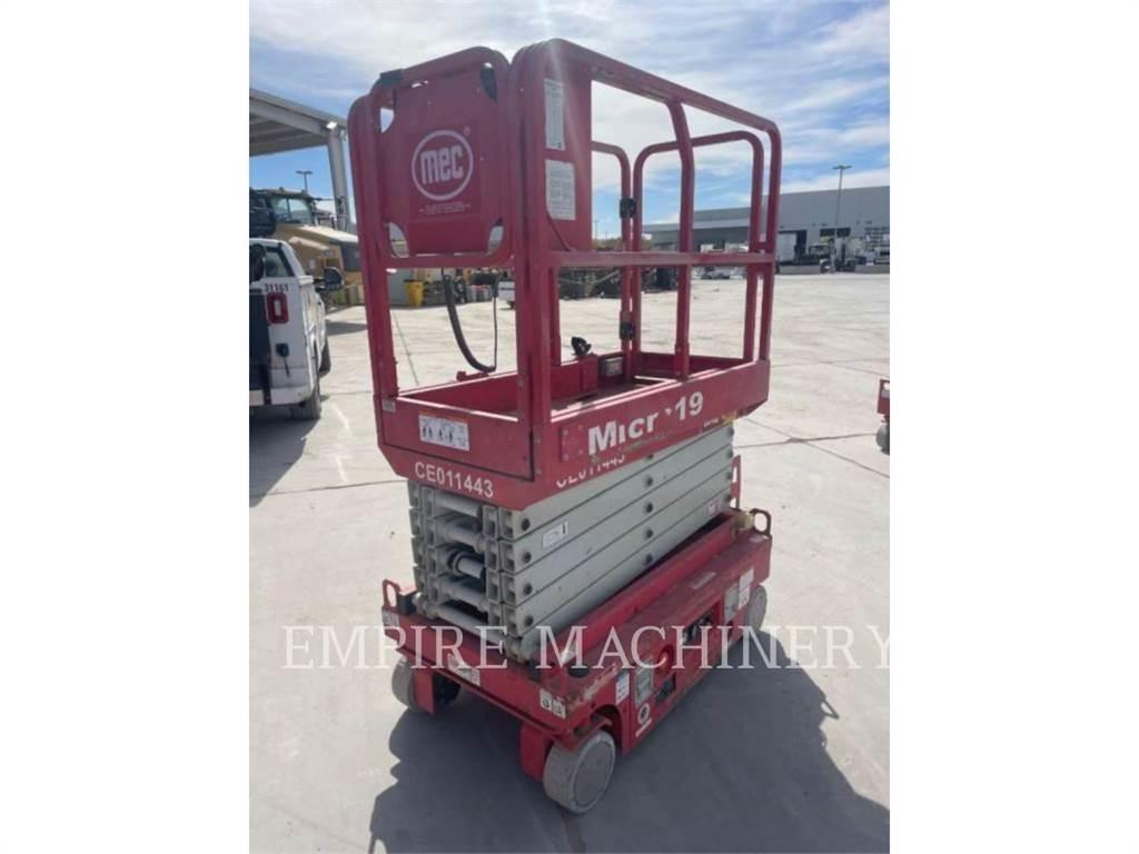 MEC MICRO 19 Elevadores braços articulados