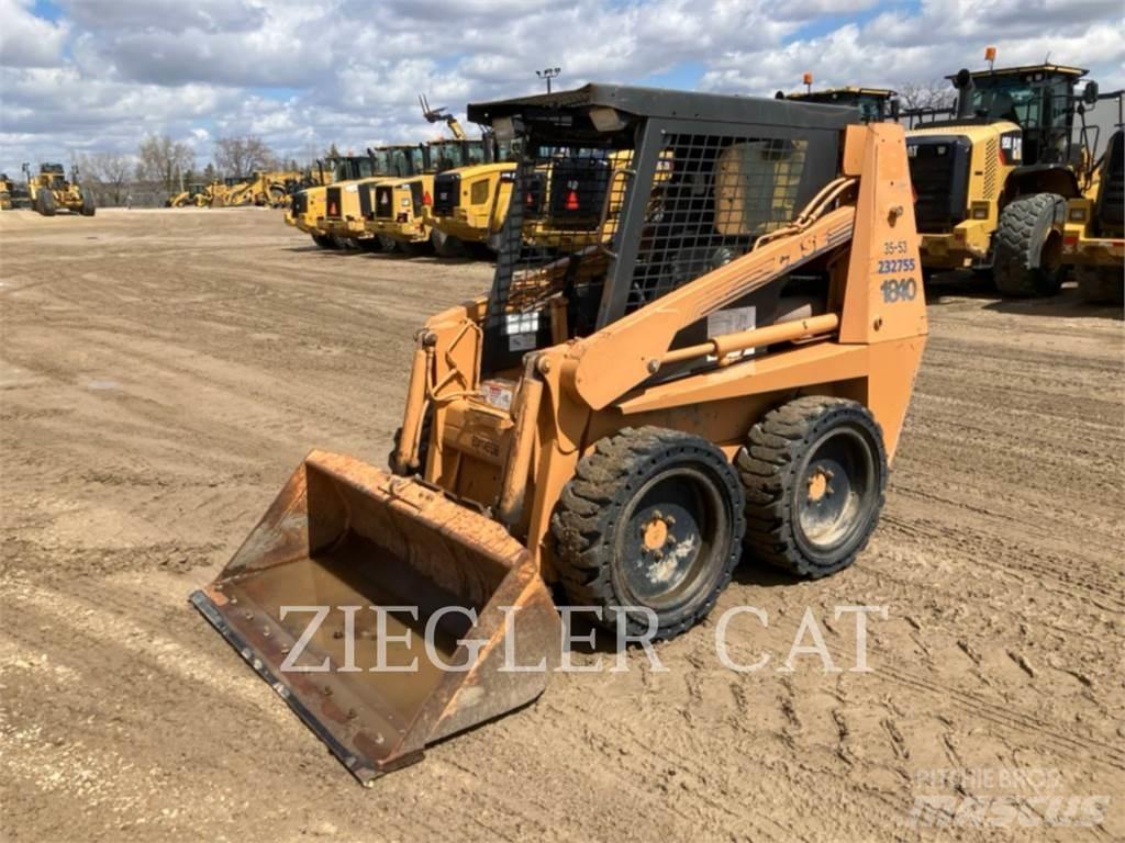New Holland 1840 Minicarregadeiras