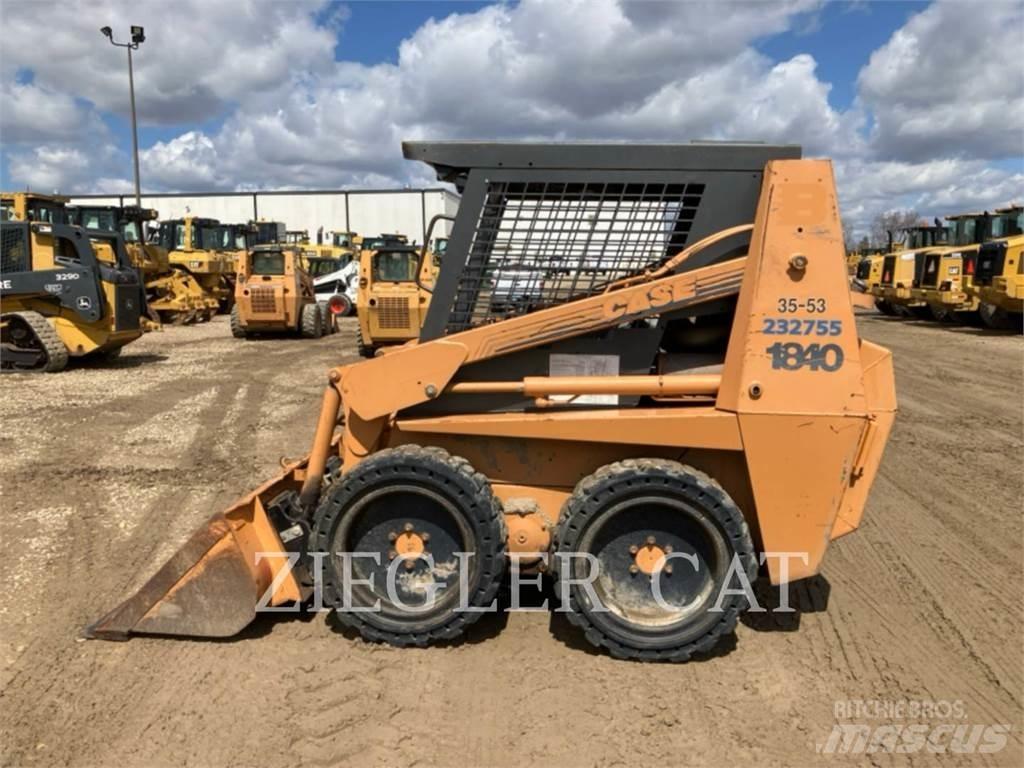 New Holland 1840 Minicarregadeiras