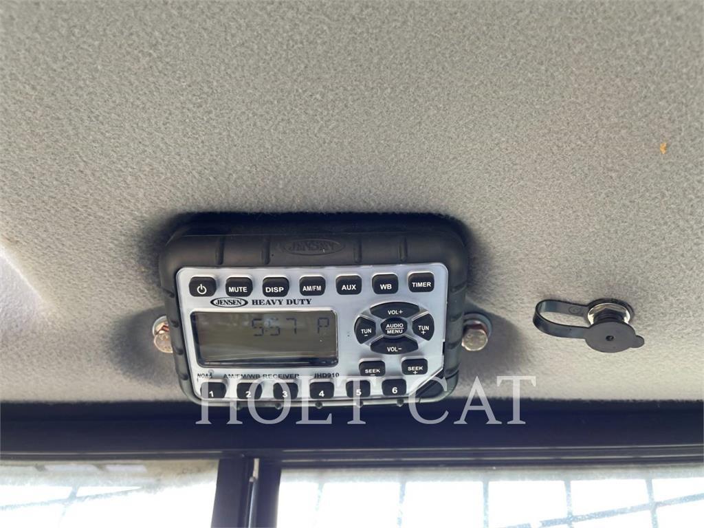 New Holland C237 Carregadoras de lagartas