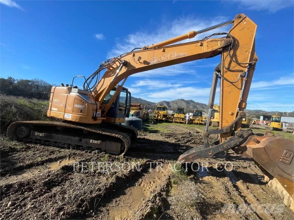 New Holland CX225 Escavadeiras de esteiras