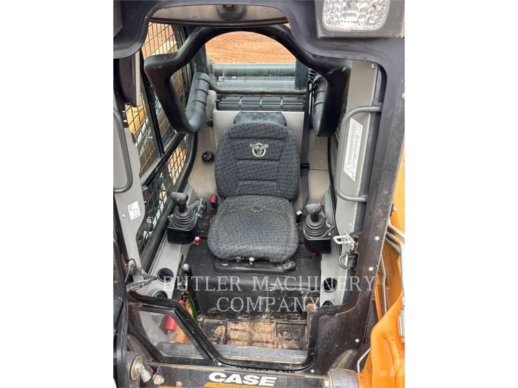 New Holland TV370B Carregadoras de lagartas
