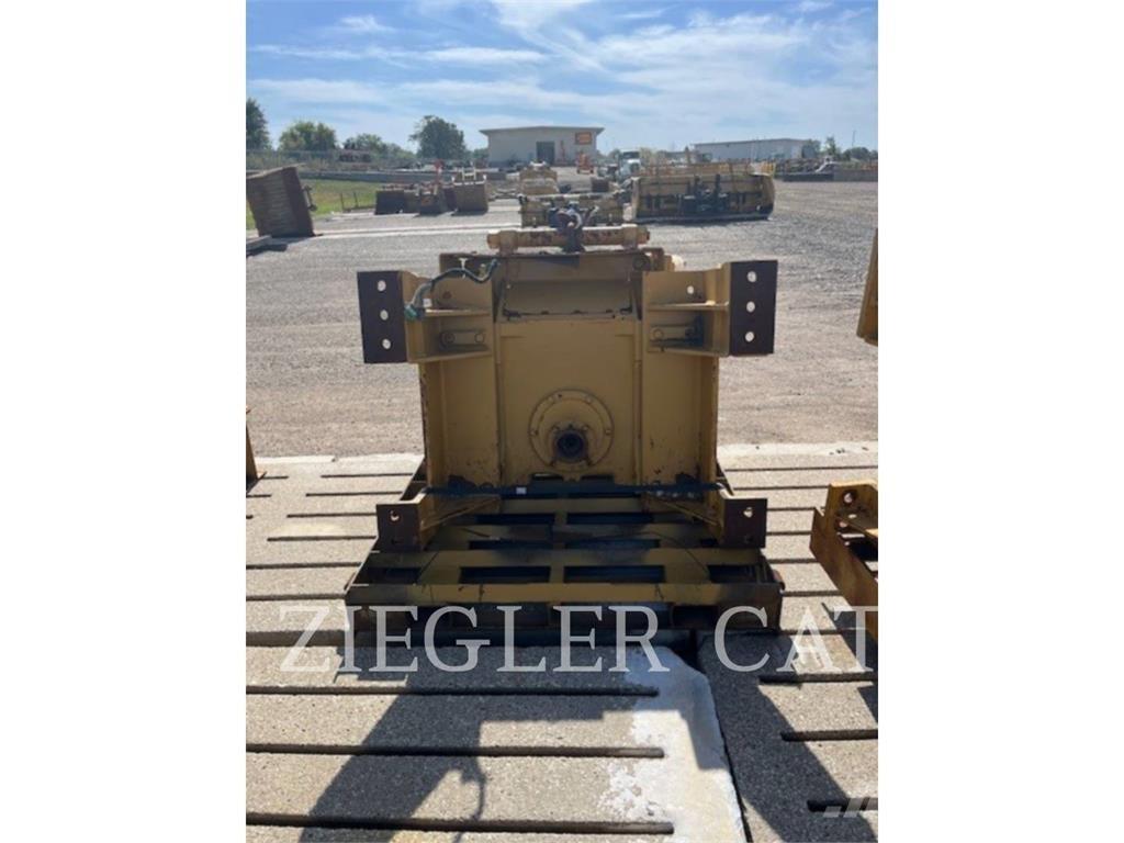 Paccar INC. PA56 Dozers - Tratores rastos