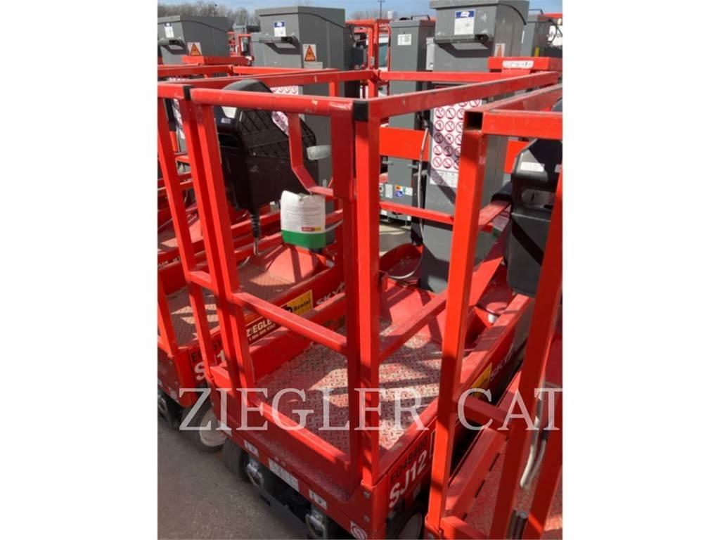Skyjack SJ12 Elevadores de tesoura