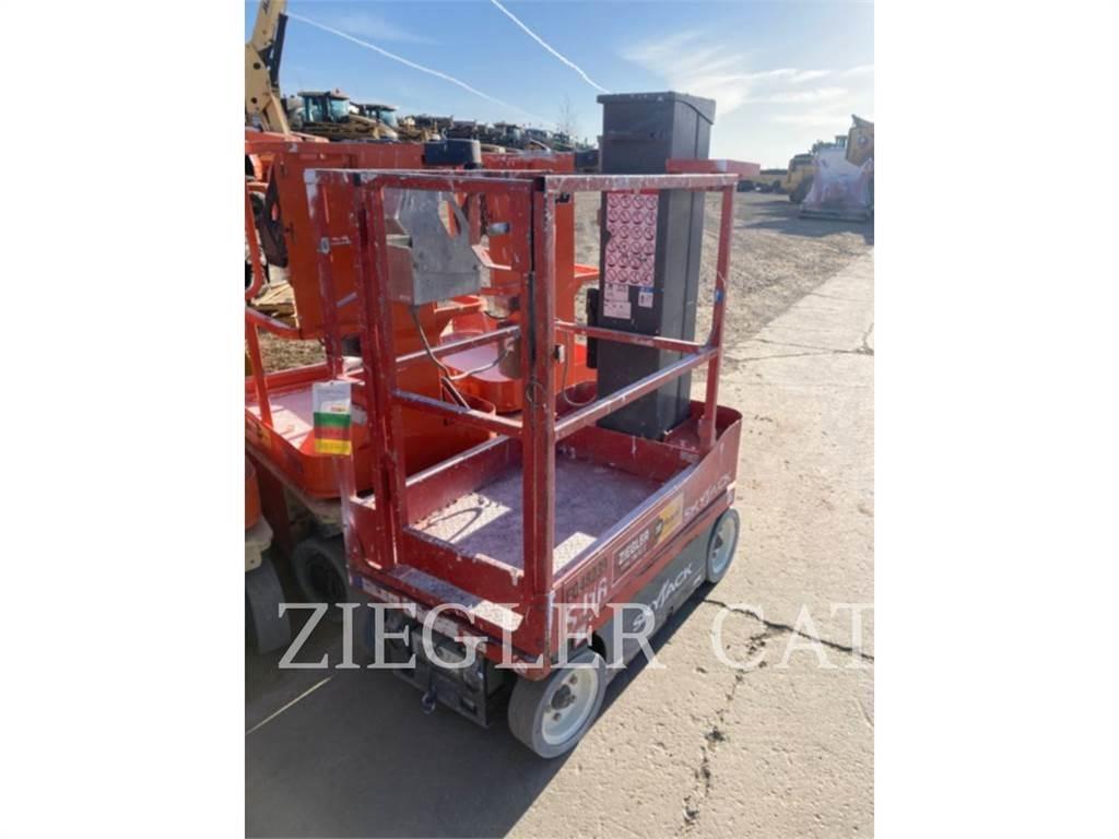 Skyjack SJ16 Elevadores de tesoura