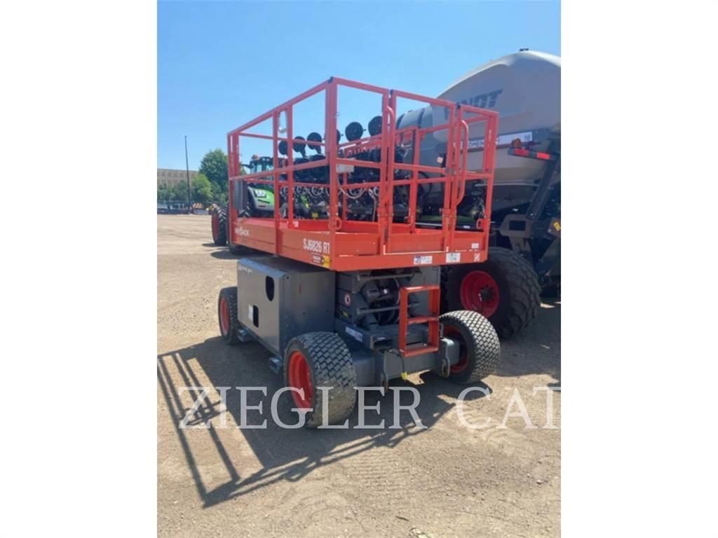 Skyjack SJ6826 Elevadores de tesoura