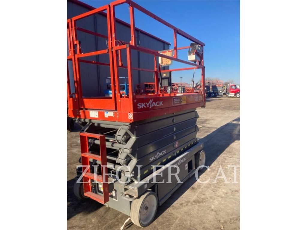 Skyjack SJIII4740 Elevadores de tesoura