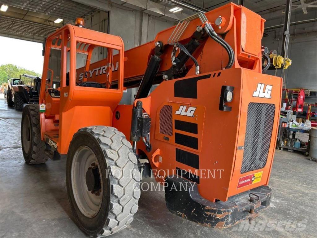 SkyTrak 6042O Manipulador telescópico