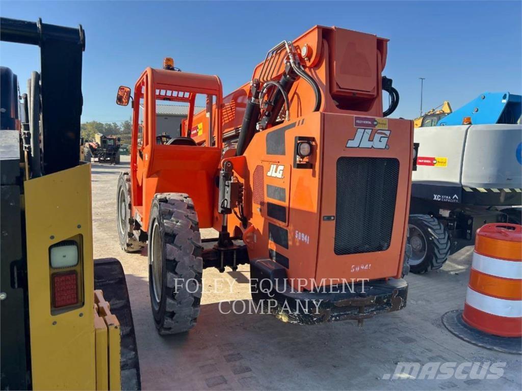 SkyTrak 6042O Manipulador telescópico