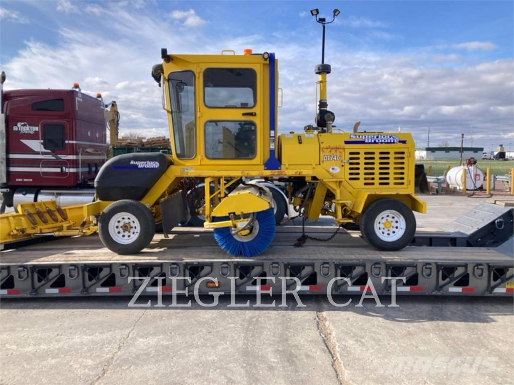 Superior DT74C Varredoras