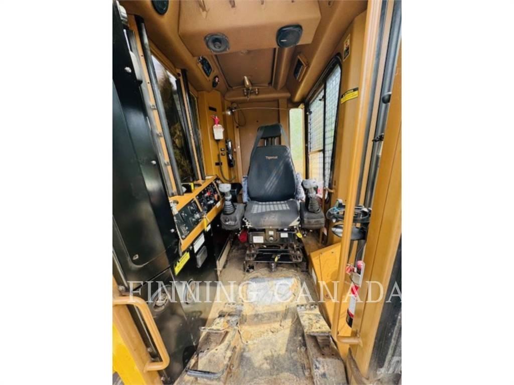 Tigercat 870C Cegadeiras