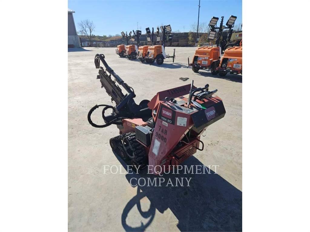Toro TRX20 Abre-valas