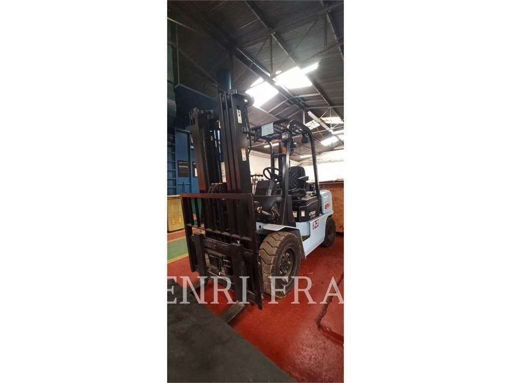  UT30PLGP Empilhadores - Outros