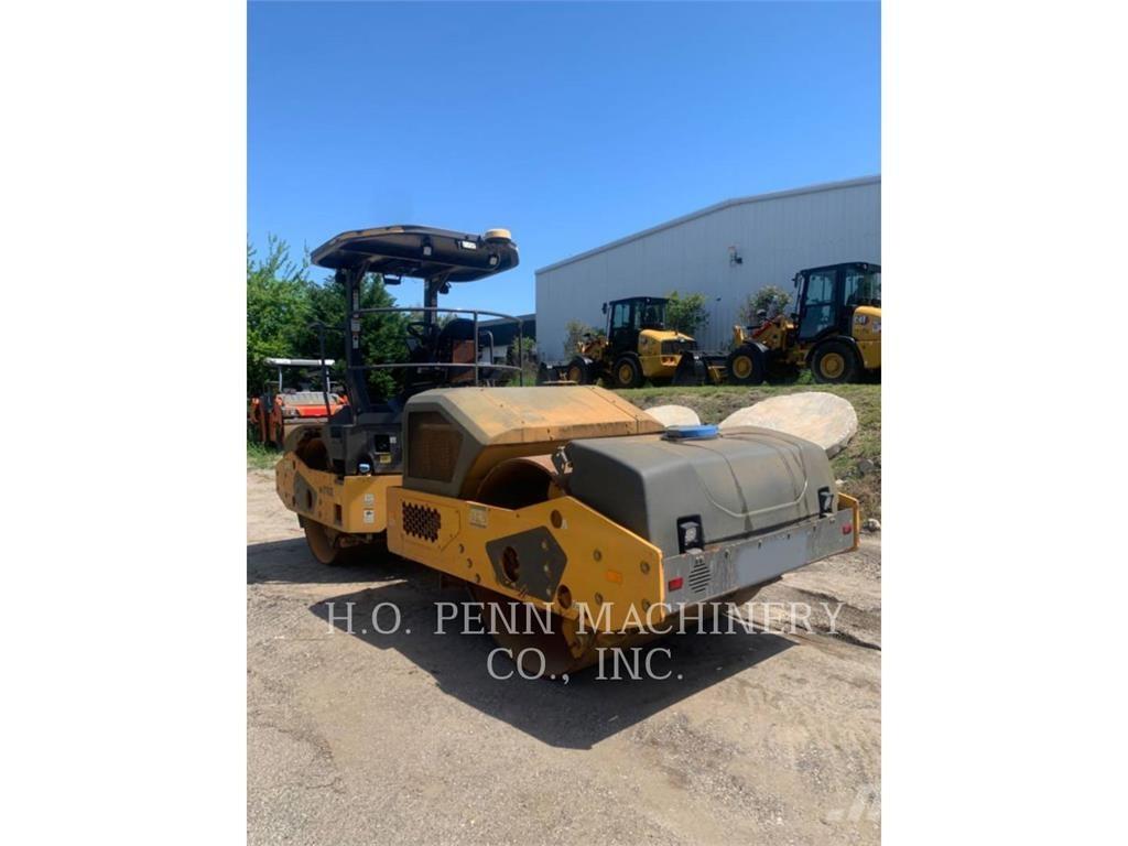 Volvo D110B Compactadores para terra