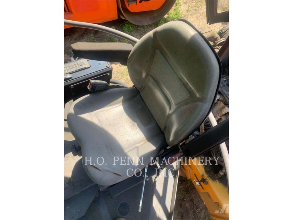 Volvo D110B Compactadores para terra