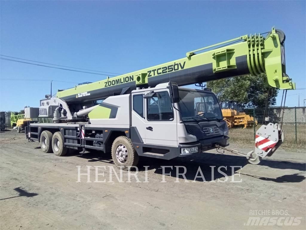 Zoomlion ZTC250V31 Gruas Todo terreno