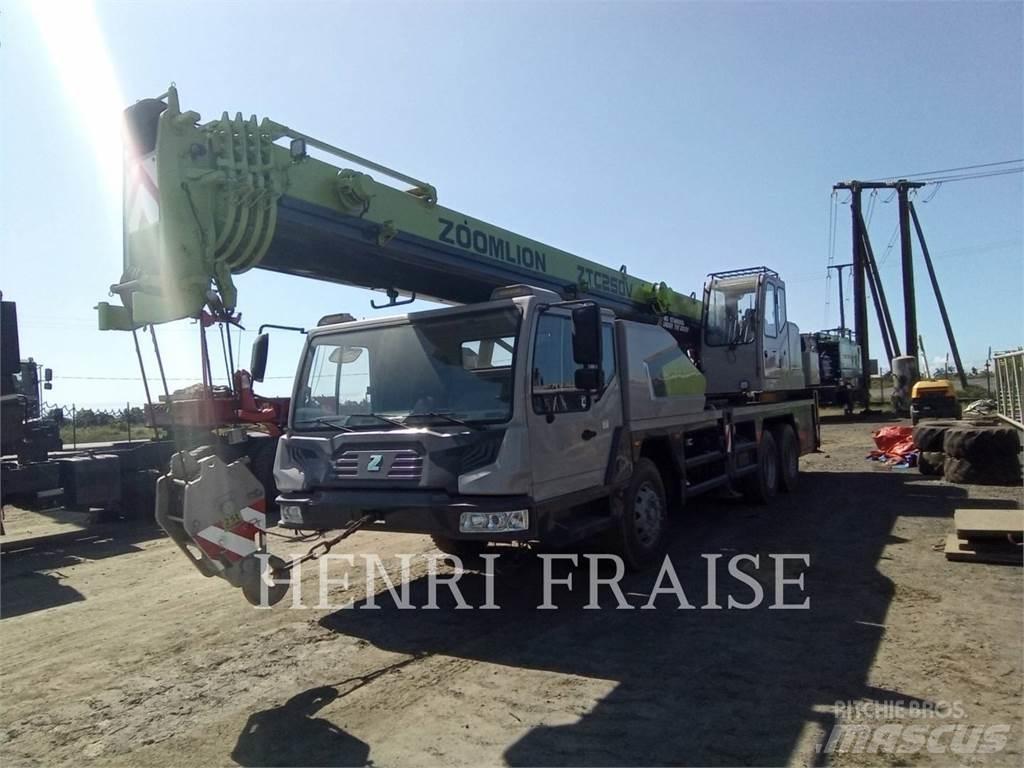 Zoomlion ZTC250V31 Gruas Todo terreno