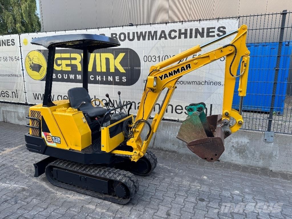 Yanmar B12 Miniescavadeiras