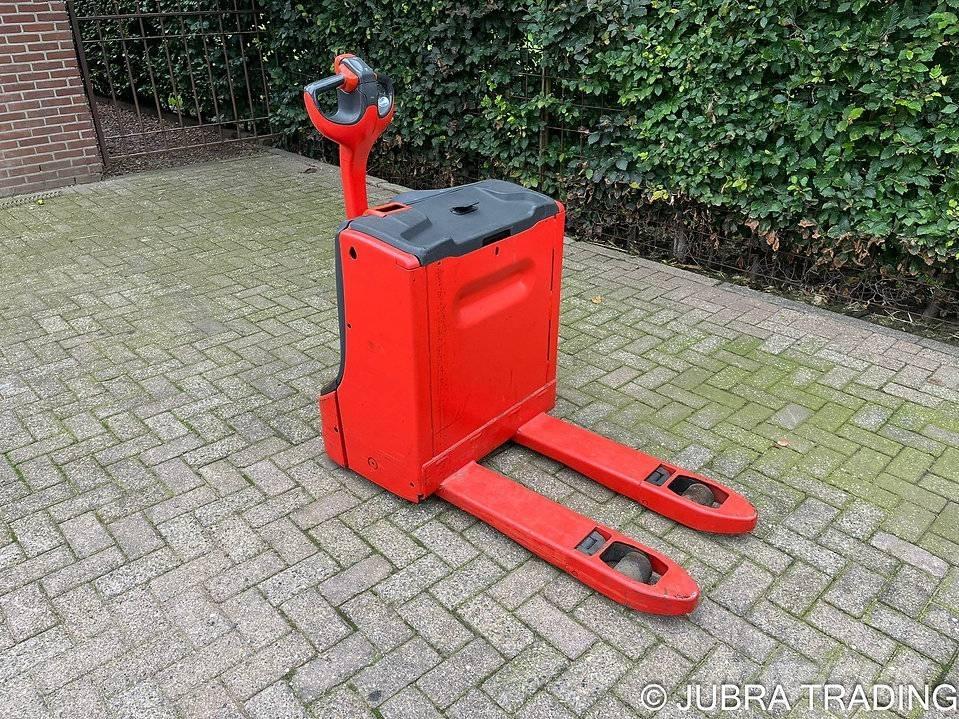 Linde T16 Empilhador para operador externo