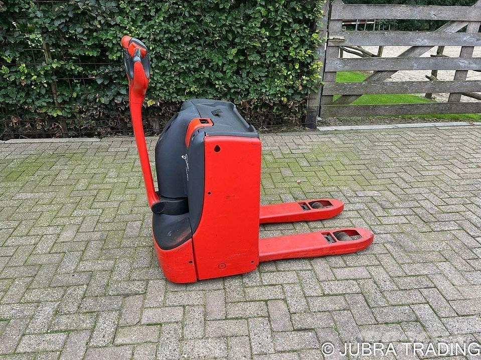 Linde T16 Empilhador para operador externo