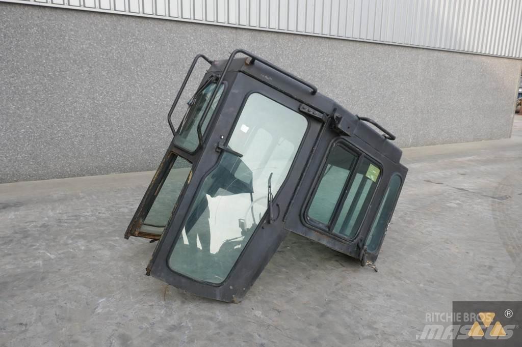 CAT 158-7696 Cabines e interior