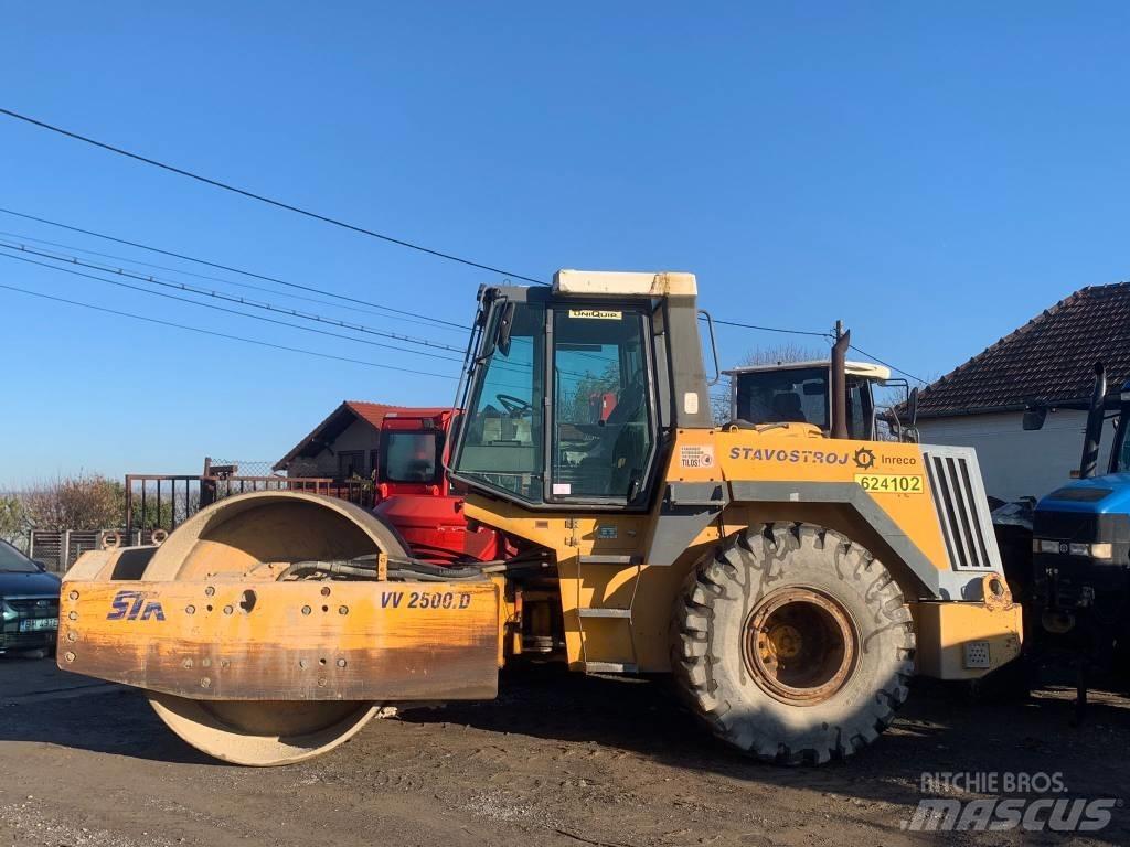 Stavostroj VV 2500D Cilindros Compactadores monocilíndricos