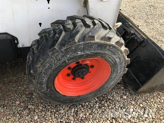 Bobcat S 300 Minicarregadeiras