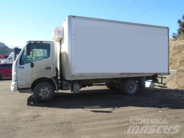 Hino 155 D Caminhões caixa temperatura controlada