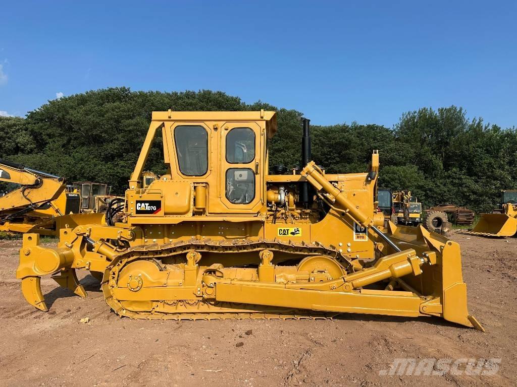 CAT D7G Dozers - Tratores rastos