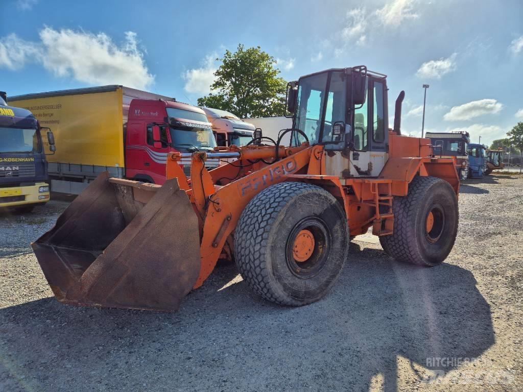 Hitachi FR 130 Carregadeiras de rodas