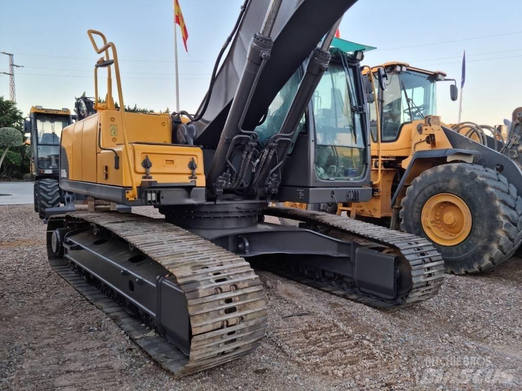 Volvo EC 240 C Escavadeiras de esteiras