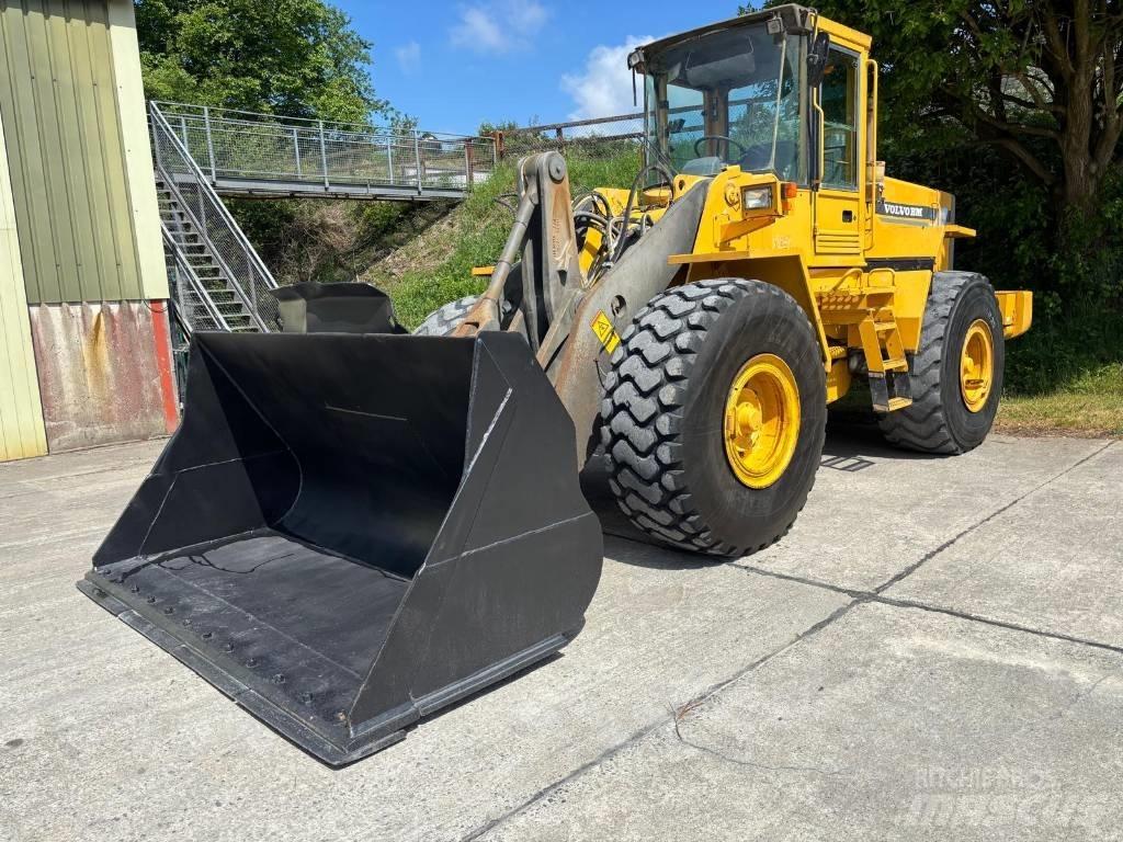Volvo L 120 C Carregadeiras de rodas
