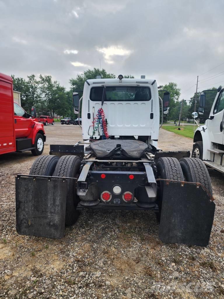 Freightliner M2 Cavalos Mecânicos