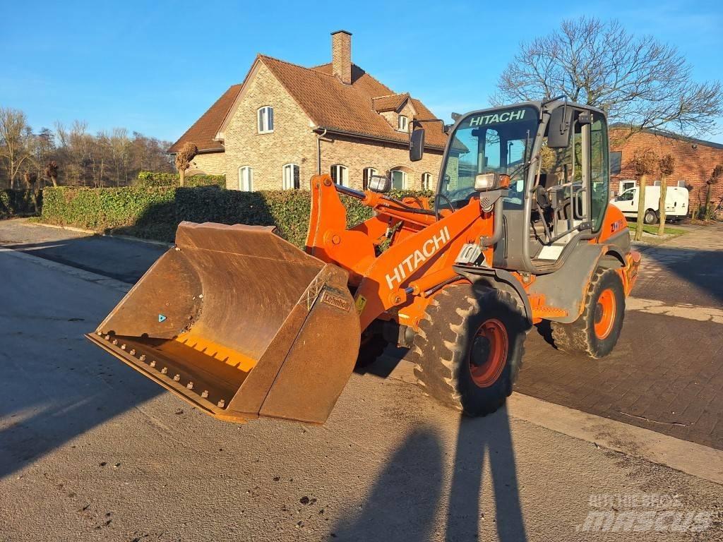 Hitachi ZW 75 Carregadeiras de rodas